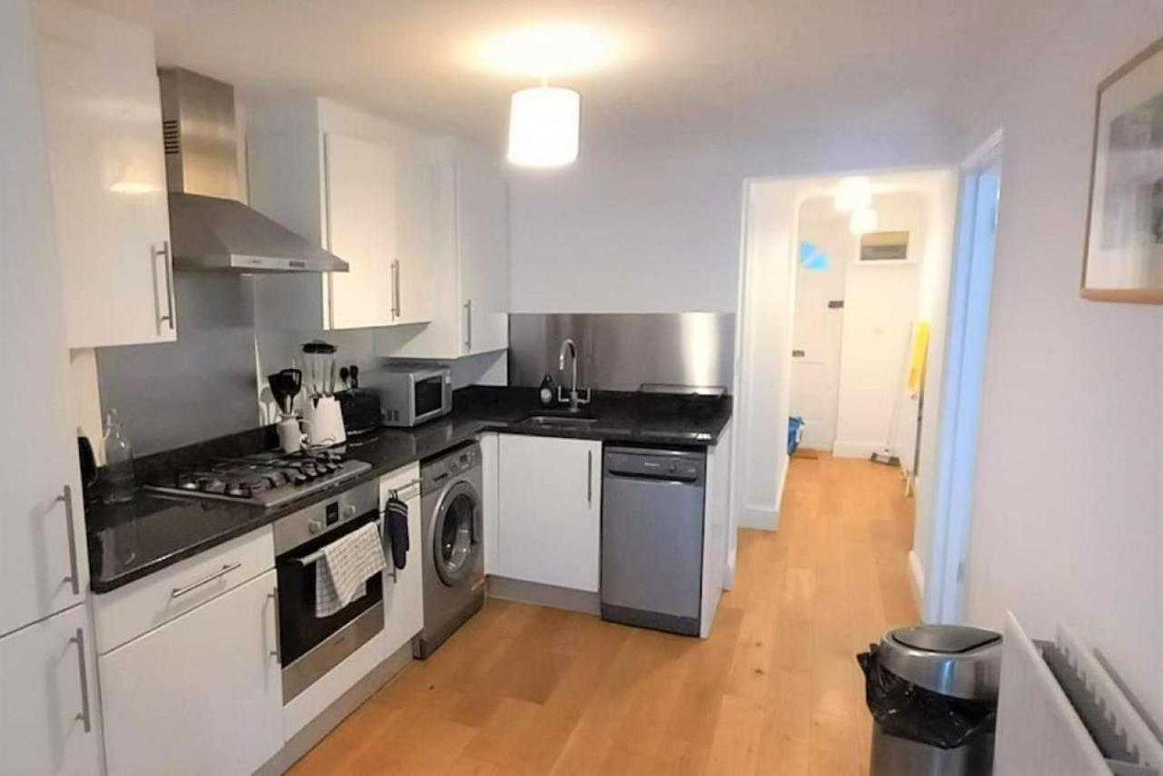 2 Bedroom Victorian Garden Flat London Kültér fotó